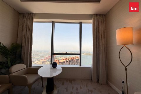 Apartment in Palm Jumeirah, Dubai, UAE 48.1 sq.m. № 754804 - photo 9