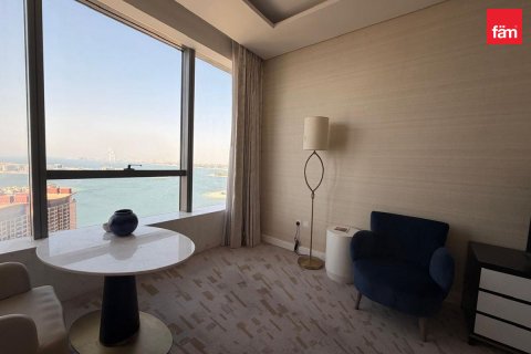 Apartment in Palm Jumeirah, Dubai, UAE 48.1 sq.m. № 754804 - photo 7