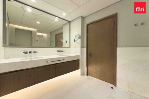 Apartment in Palm Jumeirah, Dubai, UAE 48.1 sq.m. № 754804 - photo 13