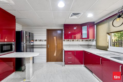 Vila di Dubai, UAE 4 bilik tidur, 501.5 meter persegi № 652230 - foto 8