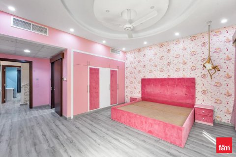 Vila di Dubai, UAE 4 bilik tidur, 501.5 meter persegi № 652230 - foto 18