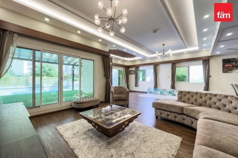 Βίλα σε Dubai, ΗΑΕ 4 υπνοδωμάτια, 501.5 τ.μ. Αρ. 652230 - φωτογραφία 12