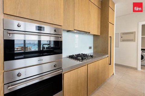 Διαμέρισμα σε Palm Jumeirah, Dubai, ΗΑΕ 2 υπνοδωμάτια, 124 τ.μ. Αρ. 766516 - φωτογραφία 3