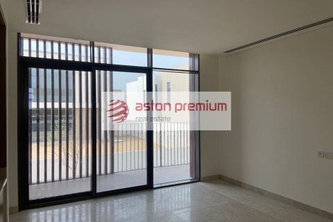 Villa sa Al Furjan, Dubai, UAE 4 silid-tulugan, 620 sq.m. № 634262 - larawan 5