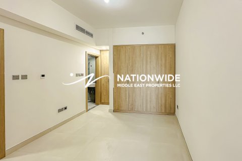 Apartmen di Abu Dhabi, UAE 3 bilik tidur, 142 meter persegi № 634258 - foto 6