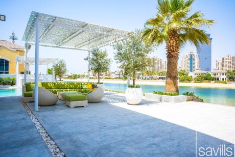 Palm Jumeirah, Dubai, UAE의 판매용 빌라 침실 6개, 1364.47제곱미터 번호 747111 - 사진 15
