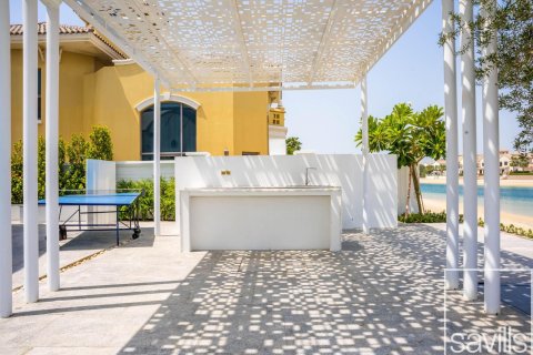 Palm Jumeirah, Dubai, UAE의 판매용 빌라 침실 6개, 1364.47제곱미터 번호 747111 - 사진 21