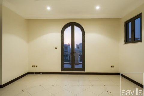 וילה למכירה ב Palm Jumeirah, Dubai, איחוד האמירויות 5 חדרי שינה, 680.98 מ"ר, מספר 747112 - תמונה 6