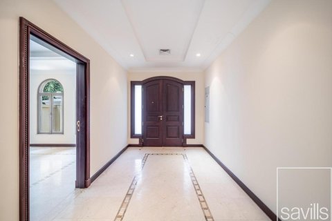 Vilë në Palm Jumeirah, Dubai, Emiratet e Bashkuara Arabe 4 dhoma gjumi, 720.46 m2. № 747108 - Foto 4