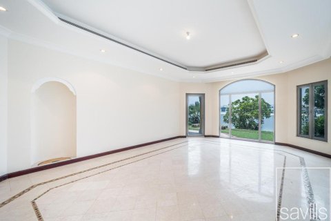 Vilë në Palm Jumeirah, Dubai, Emiratet e Bashkuara Arabe 4 dhoma gjumi, 720.46 m2. № 747108 - Foto 2