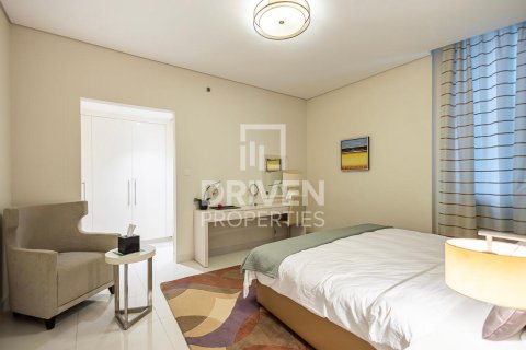Apartamento en venta en Business Bay, Dubai, EAU 1 dormitorio, 72.93 m2 № 743614 - foto 6