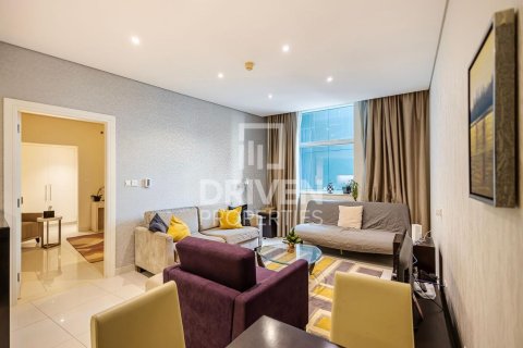 Apartamento en venta en Business Bay, Dubai, EAU 1 dormitorio, 72.93 m2 № 743614 - foto 3