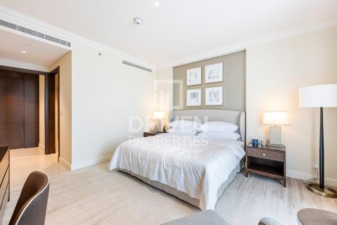 Apartament në Downtown Dubai (Downtown Burj Dubai), Dubai, Emiratet e Bashkuara Arabe 2 dhoma gjumi, 123.93 m2. № 756934 - Foto 12