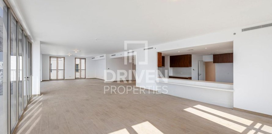 Penthouse em Jumeirah, Dubai, EAU 5 quartos, 822.47 m2 № 756933