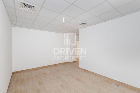 Penthouse para arrendamento em Jumeirah, Dubai, EAU 5 quartos, 822.47 m2 № 756933 - foto 8