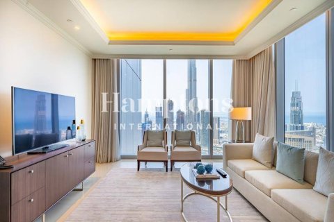 Huoneisto Downtown Dubai (Downtown Burj Dubai), Arabiemiraatit 2 makuuhuonetta, 148.83060600 m2 № 651258 - kuva 5