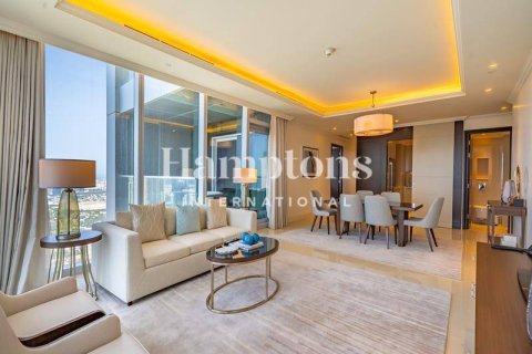 Huoneisto Downtown Dubai (Downtown Burj Dubai), Arabiemiraatit 2 makuuhuonetta, 148.83060600 m2 № 651258 - kuva 4