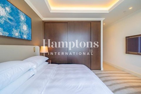 Huoneisto Downtown Dubai (Downtown Burj Dubai), Arabiemiraatit 2 makuuhuonetta, 148.83060600 m2 № 651258 - kuva 3