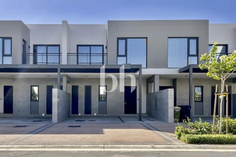Kuća u nizu u gradu Arabian Ranches 2, Dubai, UAE 3 spavaće sobe, 140 m2 Br. 764409