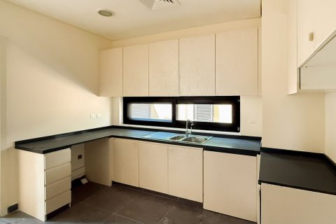 Снять в аренду таунхаус в DAMAC Hills (Akoya by DAMAC), Дубай, ОАЭ 3 спальни, 258.49м2, № 764377 - фото 10