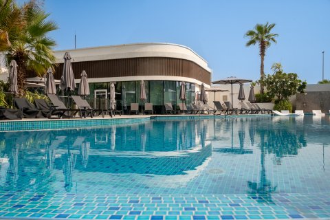 Apartment in Jumeirah Lake Towers, Dubai, UAE 3 bedrooms, 204.2 sq.m. № 764378 - photo 18