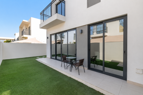 Řadový dům v Arabian Ranches 2, Dubai, SAE 4 ložnice, 220 m² Č.: 764408 - fotografie 3