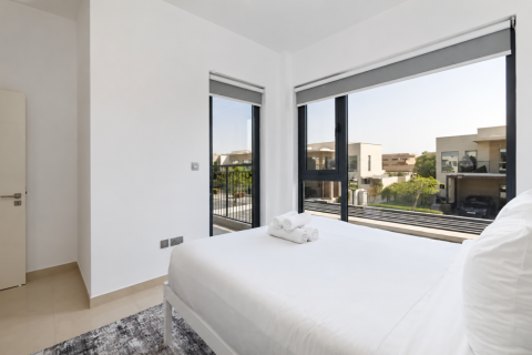 Řadový dům v Arabian Ranches 2, Dubai, SAE 4 ložnice, 220 m² Č.: 764408 - fotografie 9