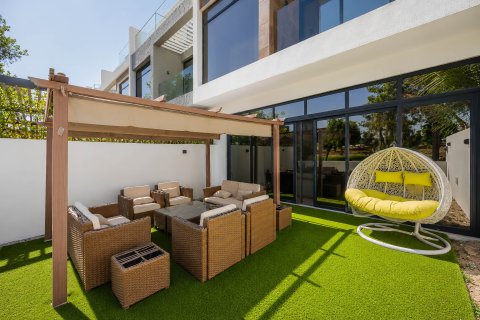 ویلا برای اجاره در Jumeirah Golf Estates، Dubai، امارات متحده عربی 4 خوابه ، 318.6 متر مربع ، شماره 764411 - تصویر 6