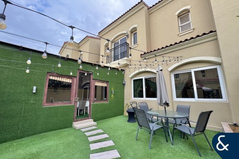 Rumah bandar di Dubai Land, UAE 3 bilik tidur, 186 meter persegi № 697702