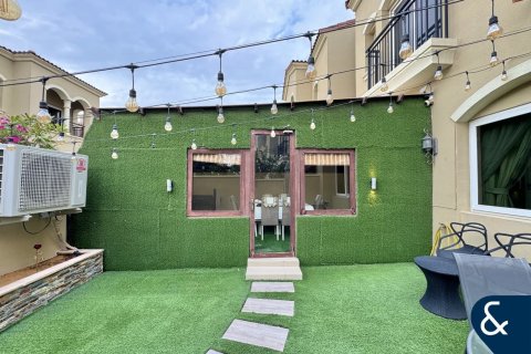 Radový dom v Dubai Land, SAE 3 spálne, 186 m2 č. 697702 - Fotografia 17