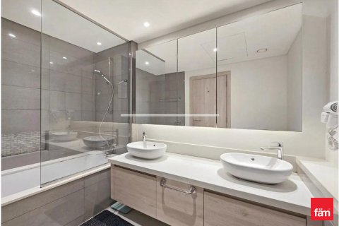 Lägenhet till försäljning i Dubai, UAE 3 sovrum, 162.2 kvm Nr. 678145 - fotografi 19