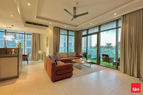 Lägenhet till försäljning i Dubai, UAE 3 sovrum, 162.2 kvm Nr. 678145 - fotografi 1