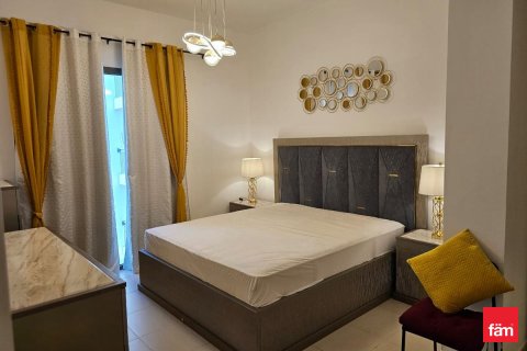 Apartmen di Town Square, Dubai, UAE 2 bilik tidur, 104.1 meter persegi № 669828 - foto 4