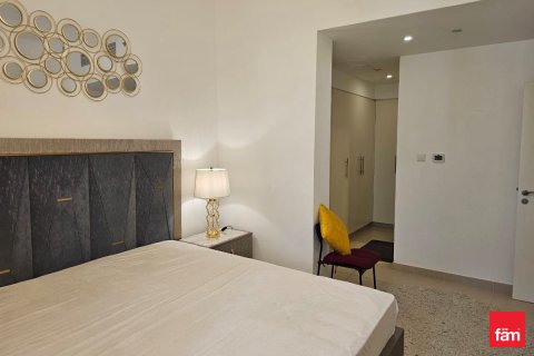 Apartmen di Town Square, Dubai, UAE 2 bilik tidur, 104.1 meter persegi № 669828 - foto 7