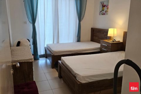 Apartmen di Town Square, Dubai, UAE 2 bilik tidur, 104.1 meter persegi № 669828 - foto 5