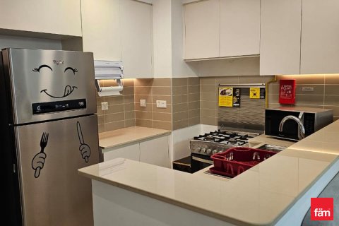 Apartmen di Town Square, Dubai, UAE 2 bilik tidur, 104.1 meter persegi № 669828 - foto 11