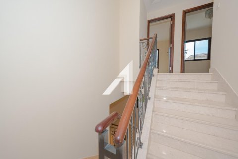 فيلا للإيجار في دبي، الإمارات العربية المتحدة 3 غرفة نوم ، 236 متر مربع ، رقم 681147 - صورة 17