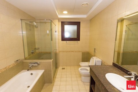 Dubai, संयुक्त अरब अमीरात में टाउनहाउस, 4 बेडरूम, 309.4 वर्ग मीटर, संख्या 685869 - फ़ोटो 13