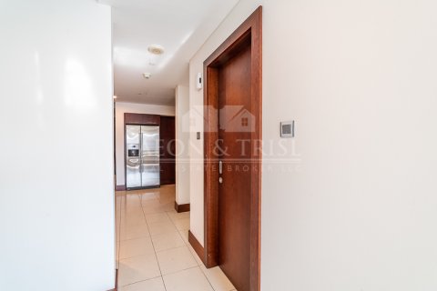 Apartament de vânzare în World Trade Center, Dubai, EAU 1 dormitor, 135 mp.  №649364 - poză 2