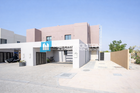 Townhouse în Ghantoot, Abu Dhabi, EAU 2 dormitoare, 311.2 mp.  №686695