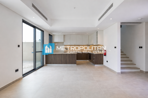 Villetta a schiera in vendita a Ghantoot, Abu Dhabi, EAU 2 camere da letto, 311.2 mq. № 686695 - foto 2