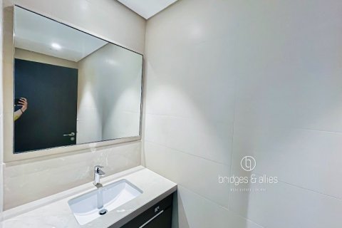 Huoneisto Downtown Dubai (Downtown Burj Dubai), Arabiemiraatit 1 makuuhuone, 82 m2 № 686690 - kuva 11