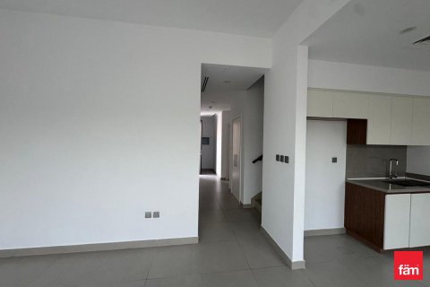 Villa à vendre à  Dubai, EAU 4 chambres, 220.9 m2 № 707986 - photo 3
