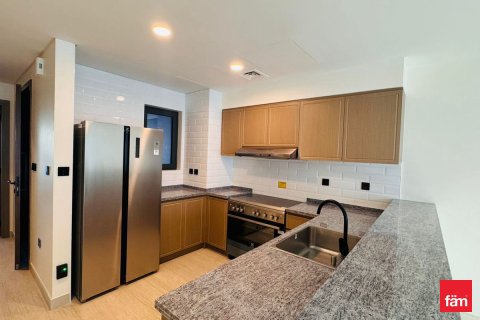Townhouse in Dubai, UAE 4 bedrooms, 144 sq.m. № 707984 - photo 7
