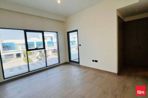 Townhouse in Dubai, UAE 4 bedrooms, 144 sq.m. № 707984 - photo 4