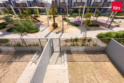 Adosado en alquiler en Dubai, EAU 3 dormitorios, 180.3 m2 № 708323 - foto 4