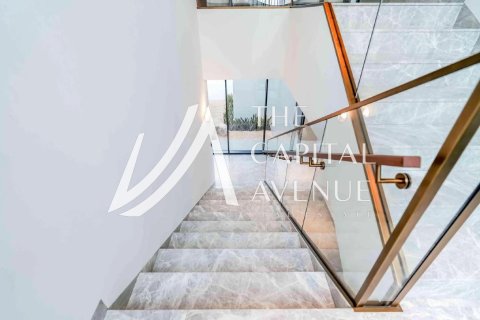 Villa sa Saadiyat Island, Abu Dhabi, UAE 4 silid-tulugan, 723.06 sq.m. № 768868 - larawan 11