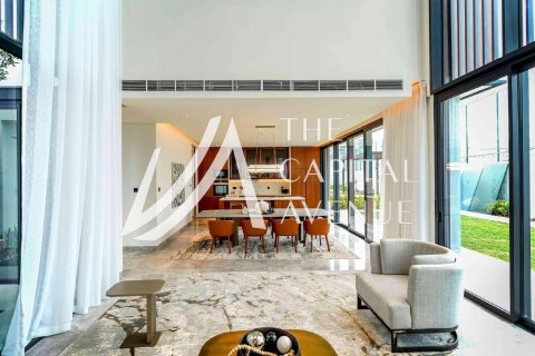 Villa sa Saadiyat Island, Abu Dhabi, UAE 4 silid-tulugan, 723.06 sq.m. № 768868 - larawan 4