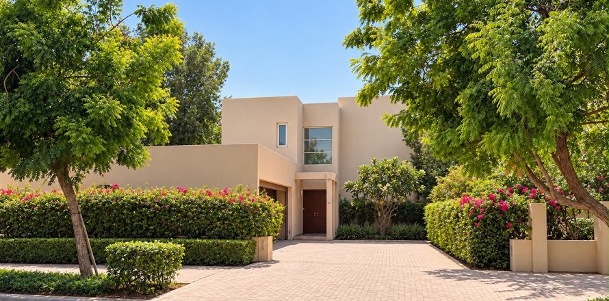 Villa in Arabian Ranches, Dubai, VAE: 3 Schlafzimmer, 345.52 m2 Nr. 768866