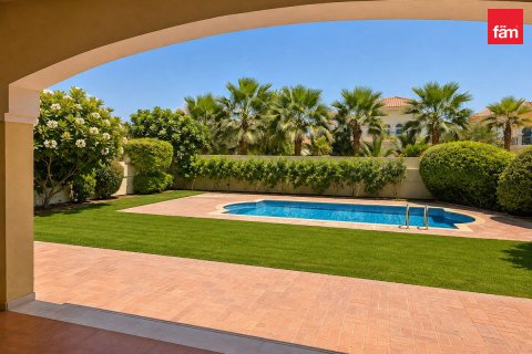 Jumeirah Park、Dubai、UAE にあるヴィラの賃貸物件 4ベッドルーム、762.3 m2、No751184 - 写真 18